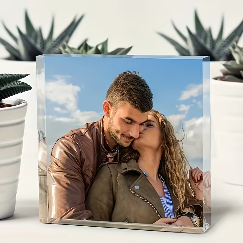 A custom acrylic desktop decor - Photo Acrylic Block recension och pris